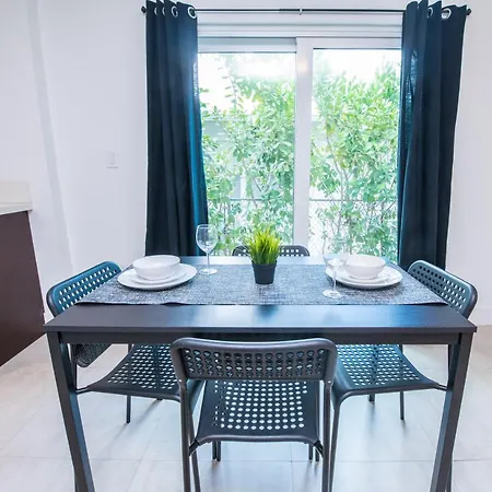 Spacious Entire Apartment With Free Parking Hollywood Exterior photo