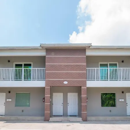 Spacious Entire Apartment With Free Parking Hollywood Exterior photo