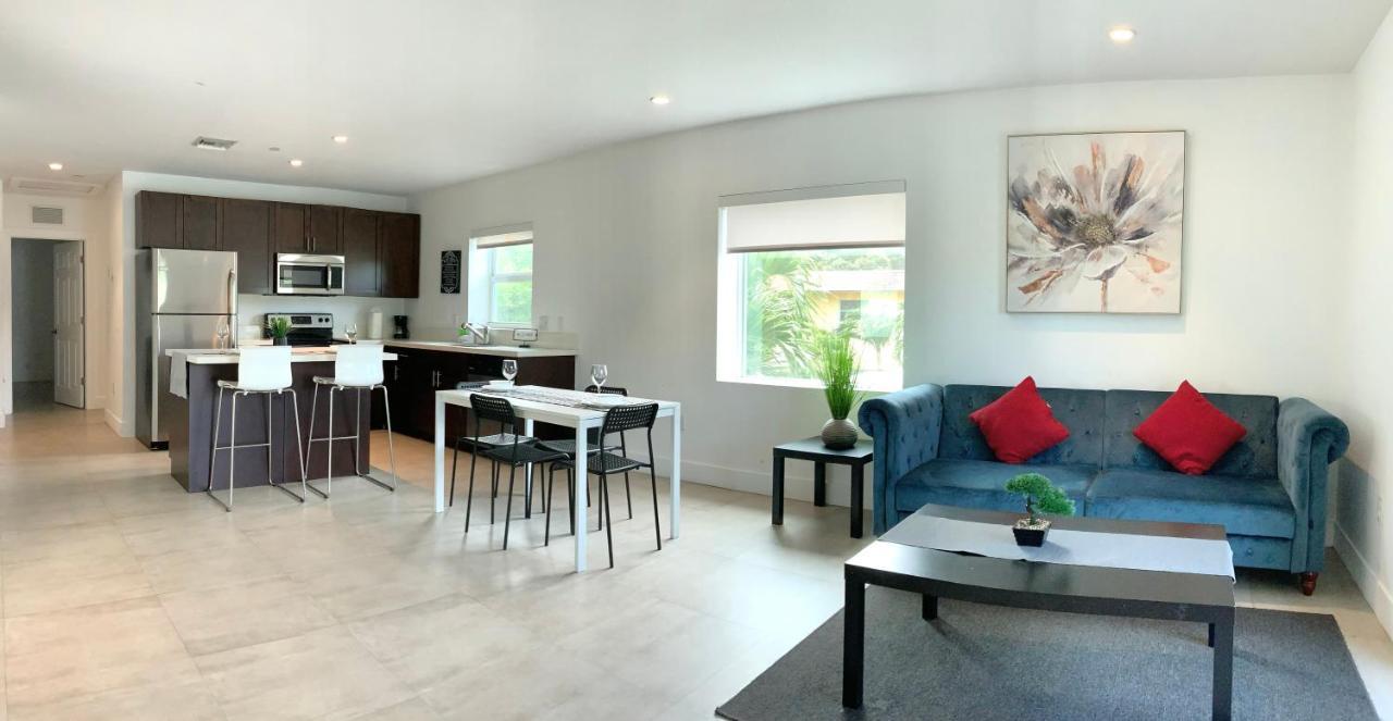Spacious Entire With Free Parking Hollywood