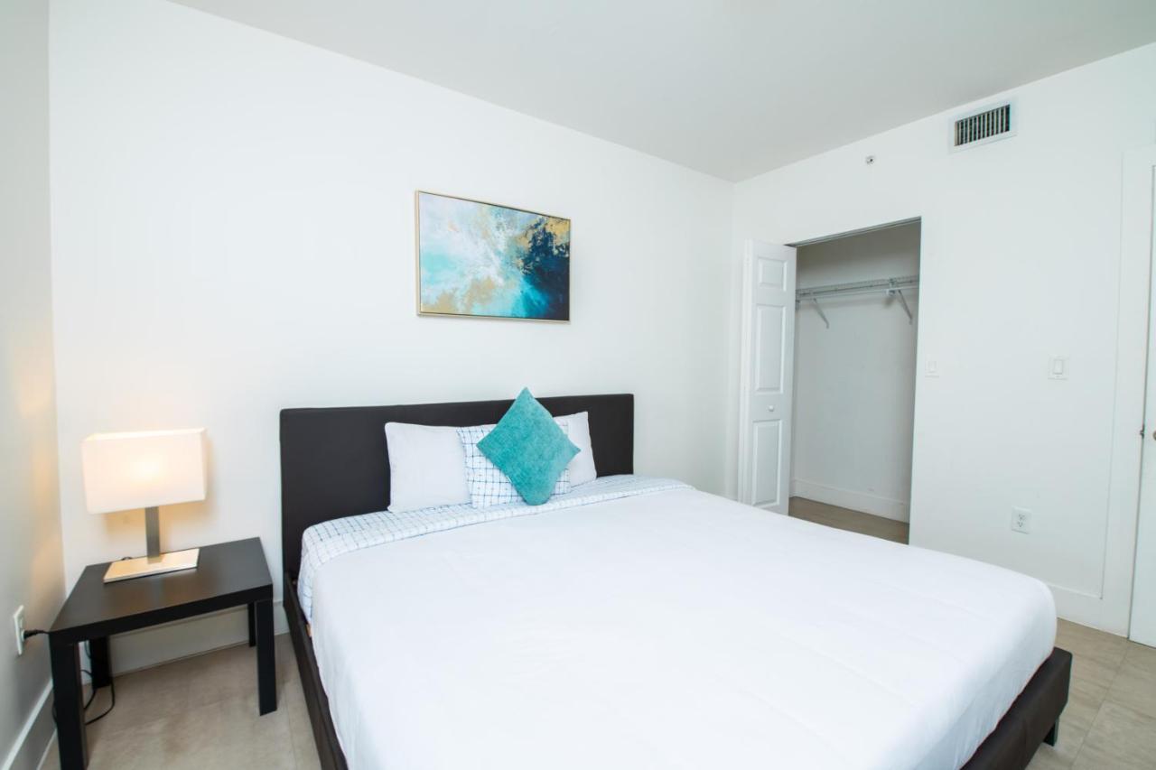 Spacious Entire With Free Parking * Hollywood